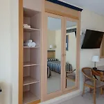 Apartamento Estudio 1ª Linea Vista Mar Planta 10 3 Pyr Fuengirola
